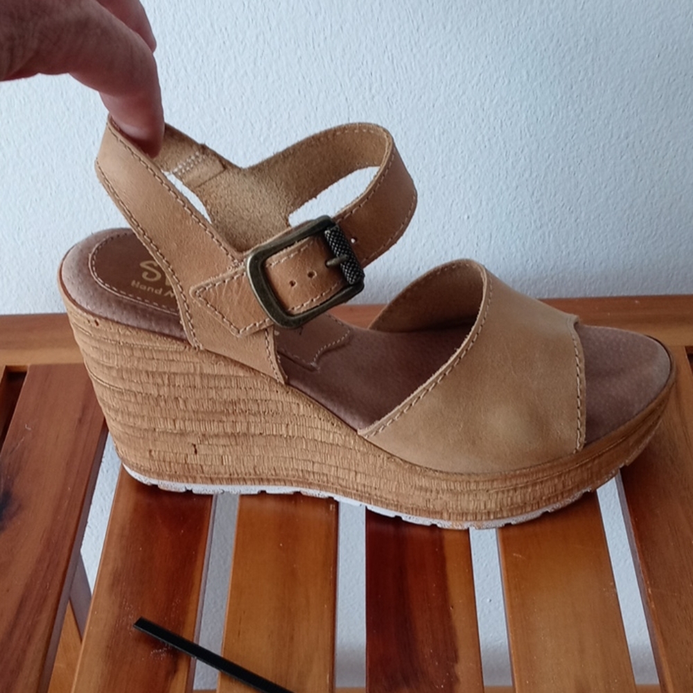 Sbicci Alcina natural 4" platform wedges